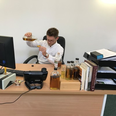 Andy geek desk listing rebrand