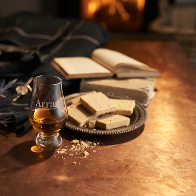 Robert Burns whisky and shortbread